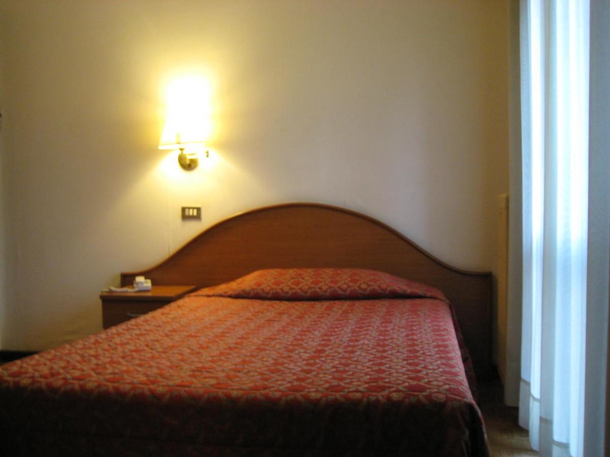 Hotel S.Antonio Padova Luaran gambar